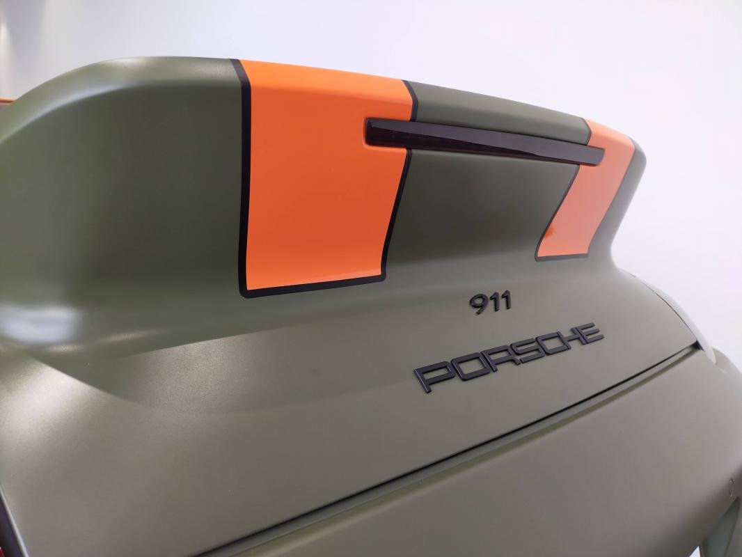 Porsche 911 - Photo 18