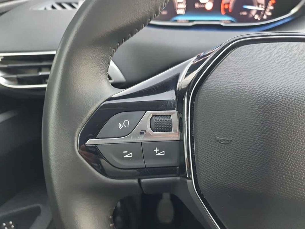 Peugeot 5008 - Photo 16