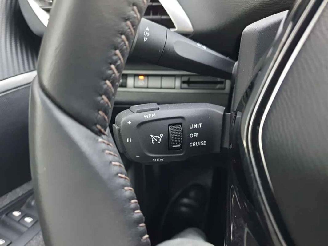 Peugeot 5008 - Photo 18