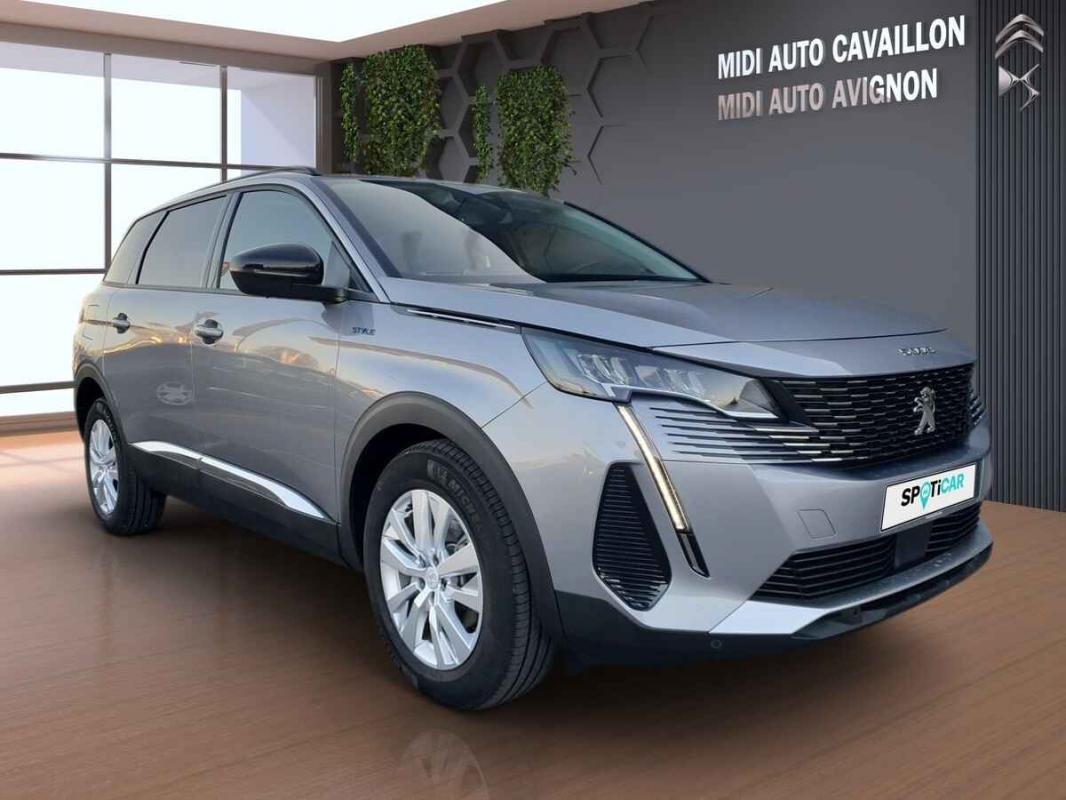 Peugeot 5008 - Photo 2
