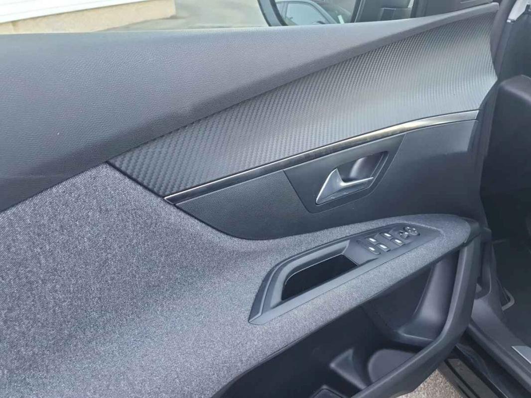 Peugeot 5008 - Photo 28