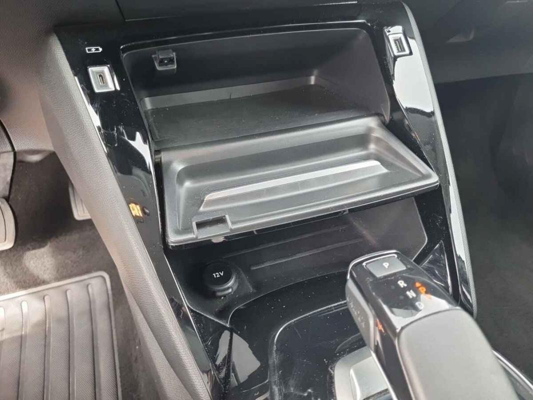 Peugeot 208 - Photo 23