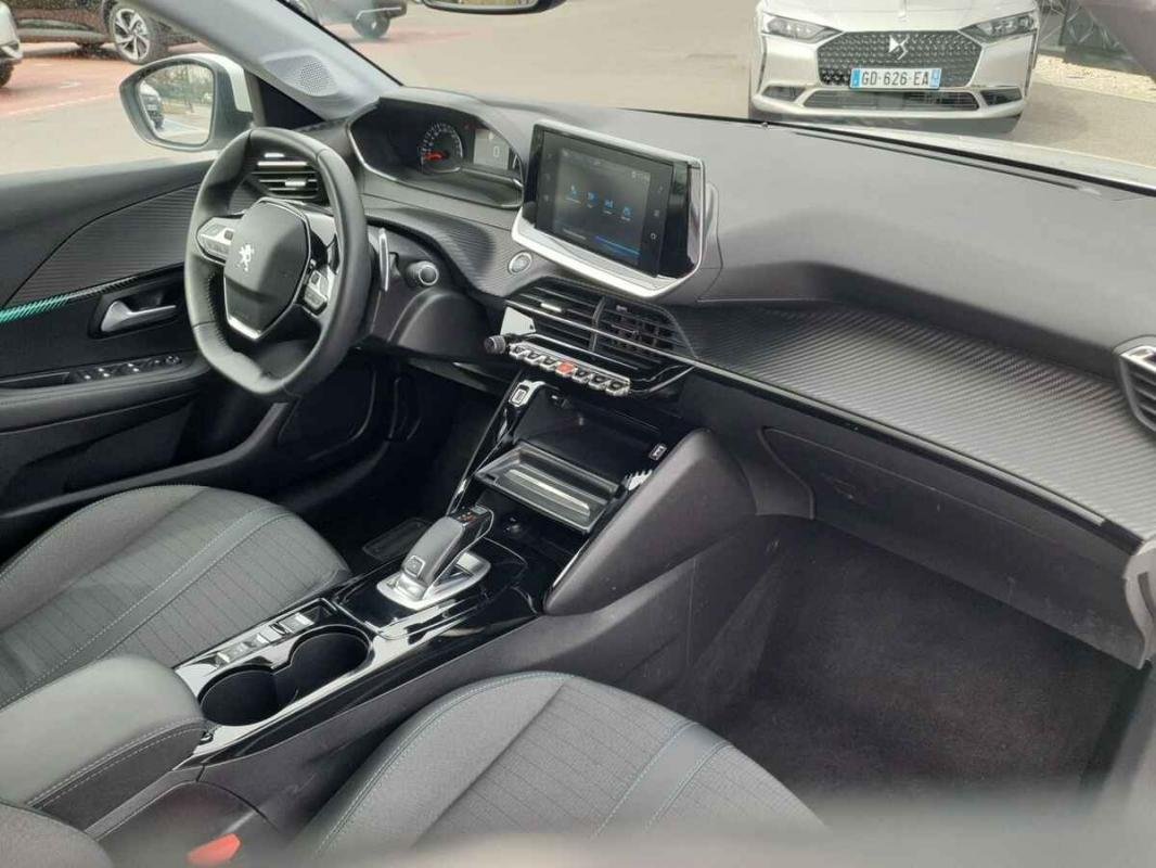 Peugeot 208 - Photo 28