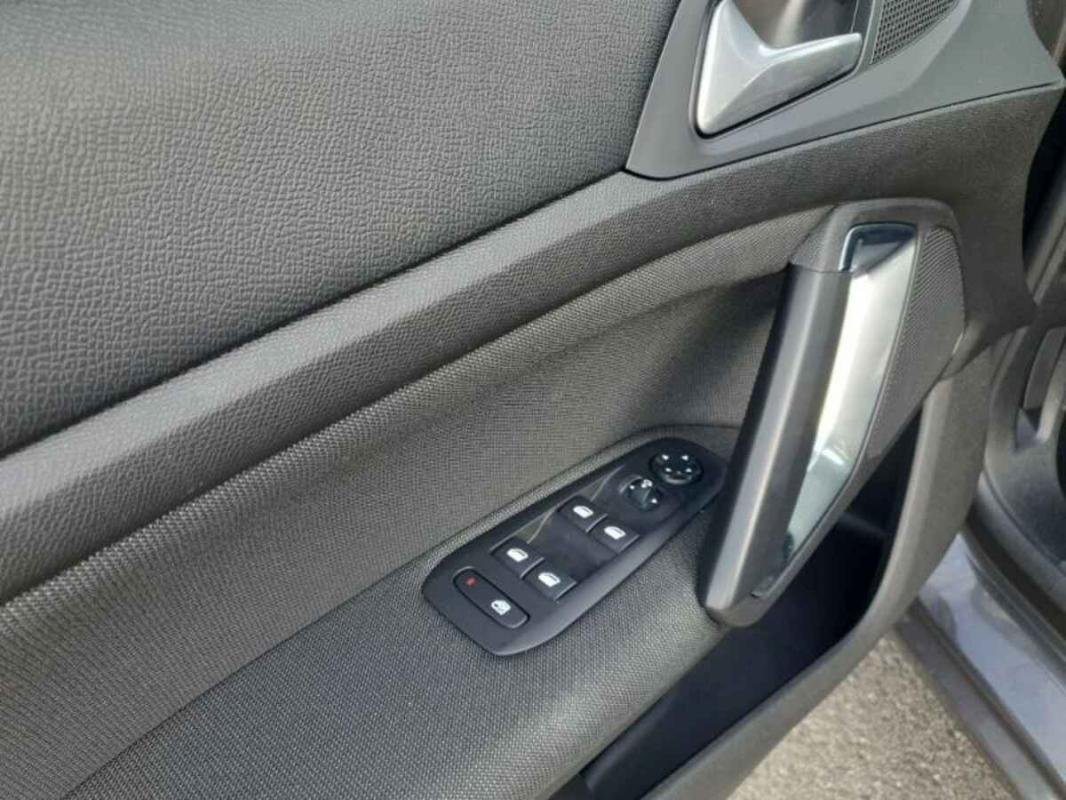 Peugeot 308 - Photo 19