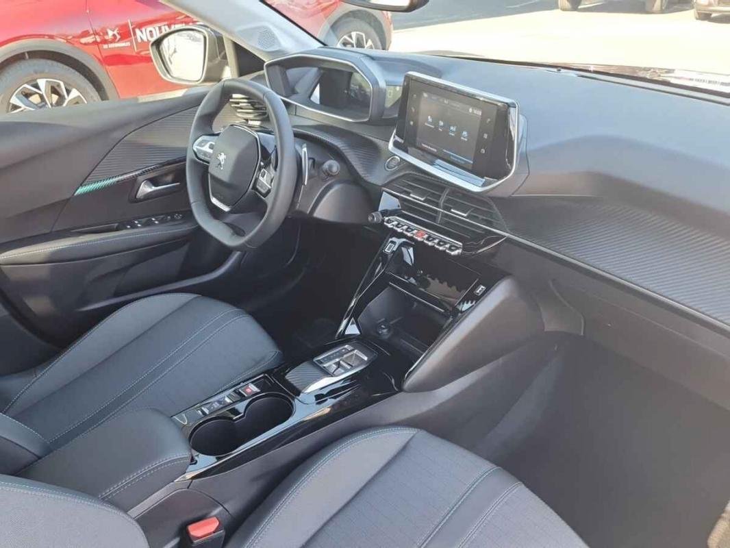 Peugeot 208 - Photo 27