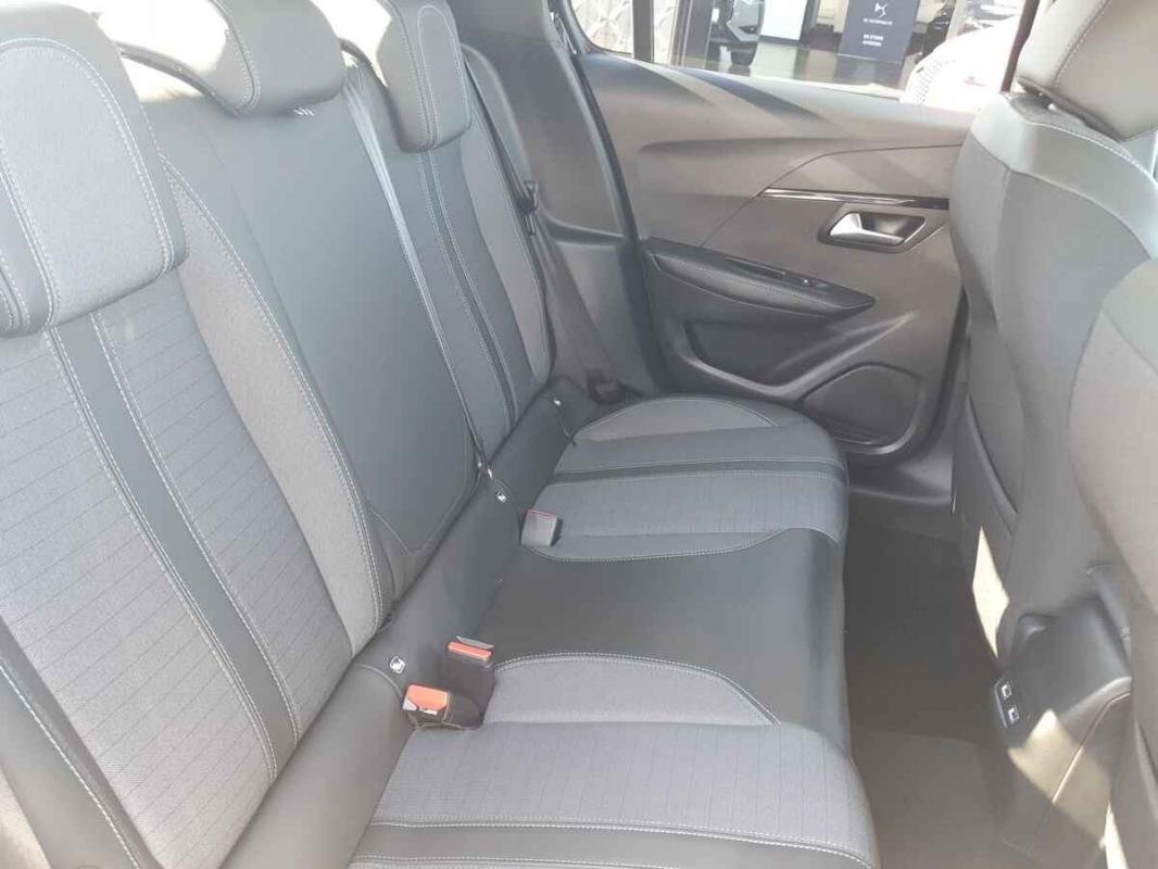 Peugeot 208 - Photo 30