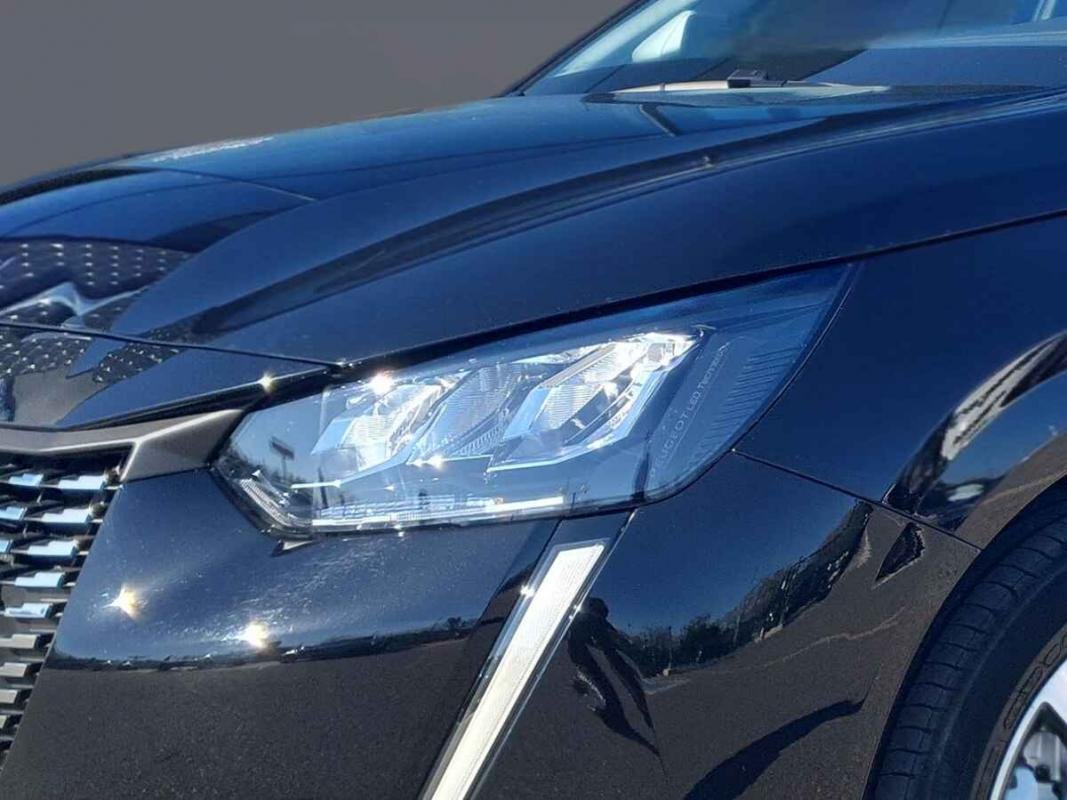 Peugeot 208 - Photo 31