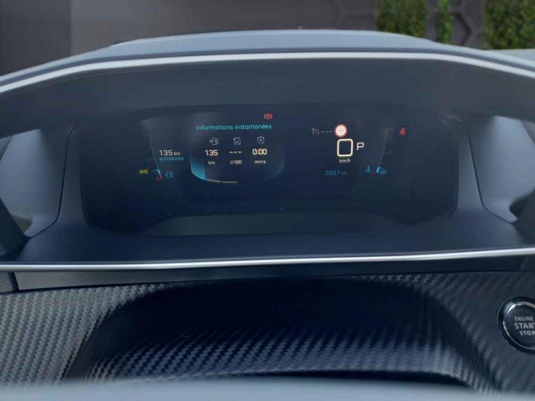 Peugeot 208 - Photo 9