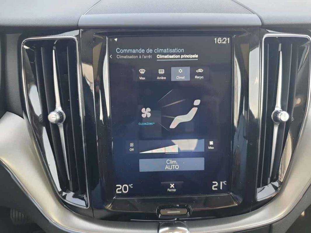 Volvo XC60 - Photo 19
