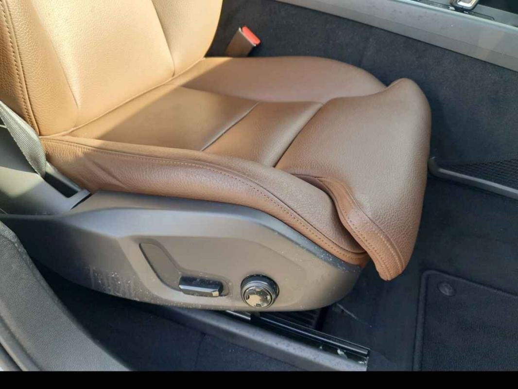 Volvo XC60 - Photo 22