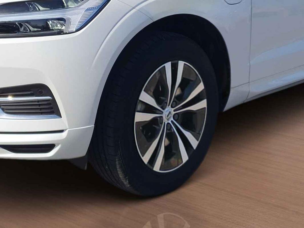 Volvo XC60 - Photo 32