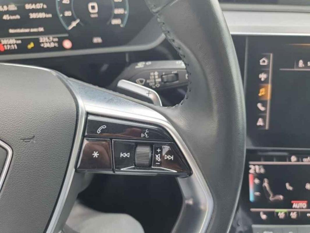 Audi e-tron - Photo 17