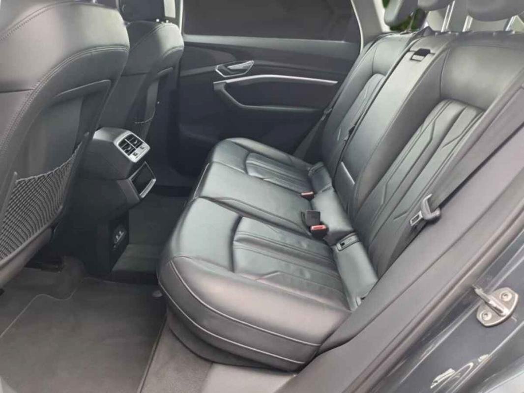 Audi e-tron - Photo 8