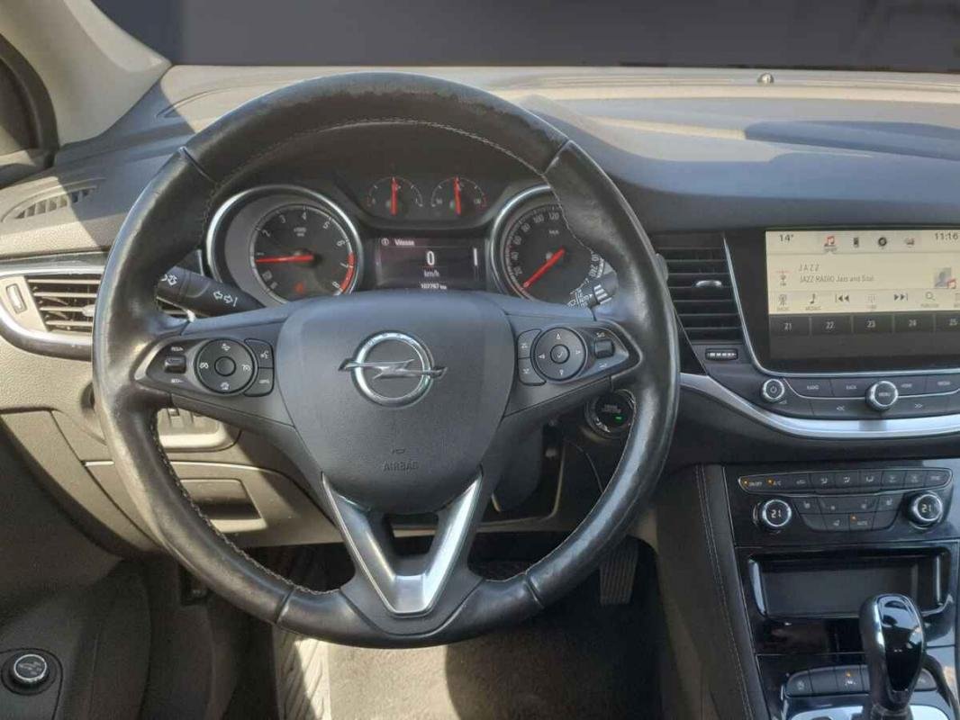 Opel Astra - Photo 9