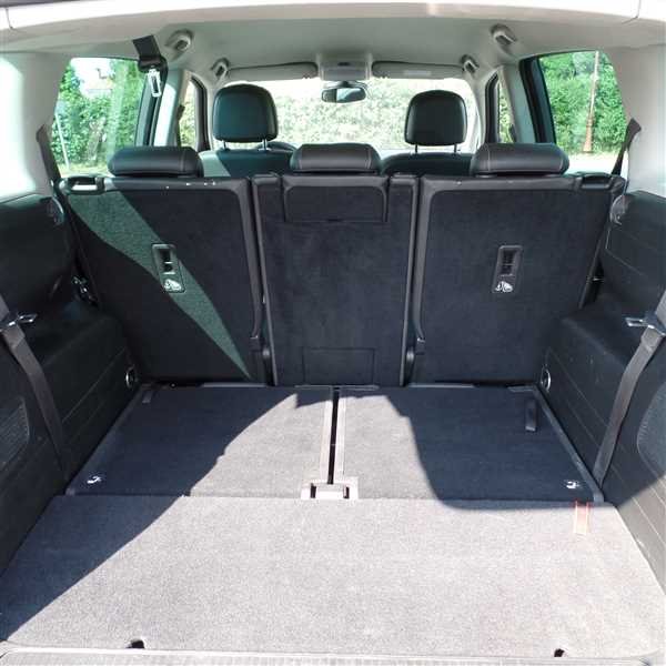 Opel Zafira Tourer - Photo 13