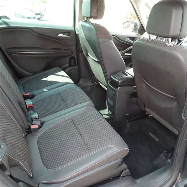 Opel Zafira Tourer - Photo 14