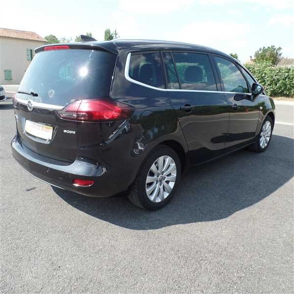 Opel Zafira Tourer - Photo 2
