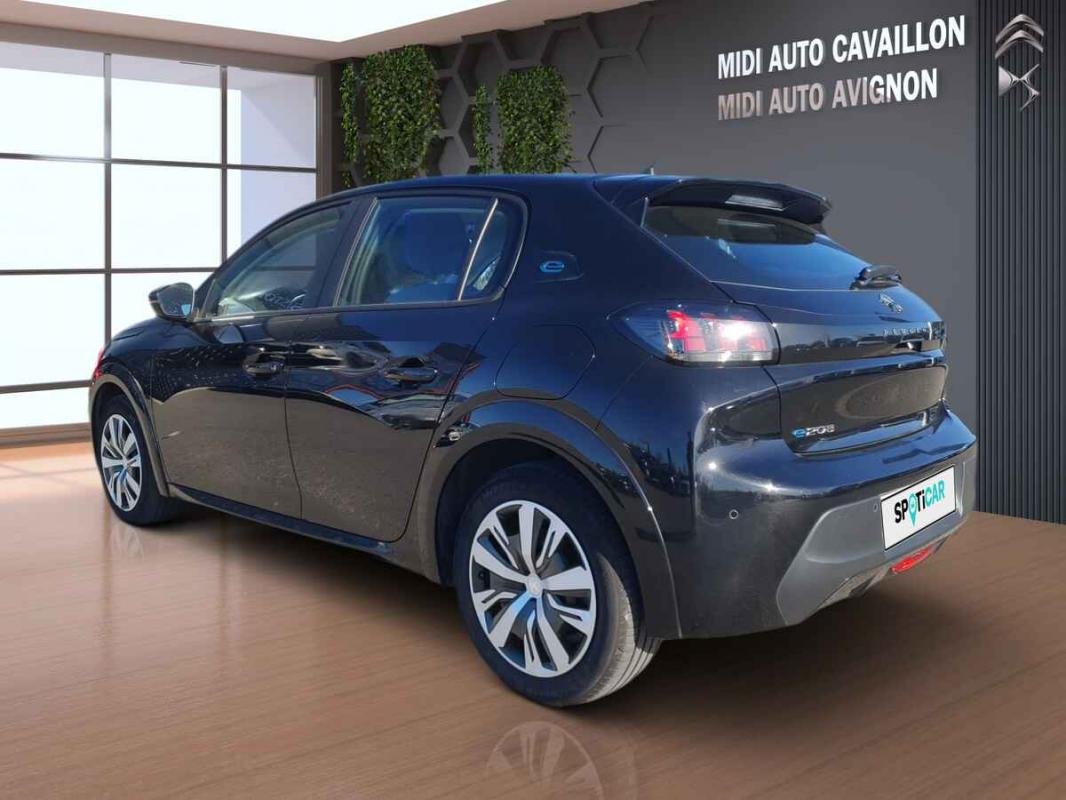 Peugeot 208 - Photo 3