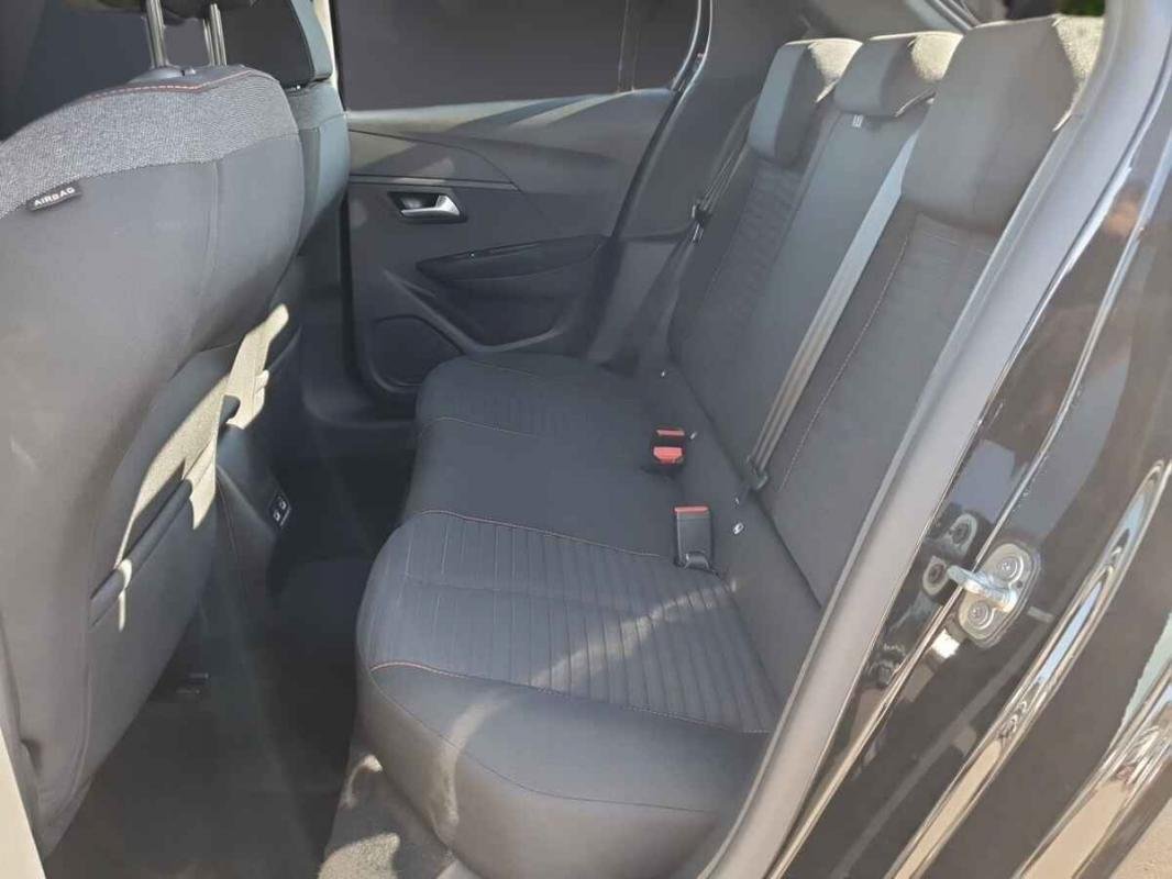 Peugeot 208 - Photo 6
