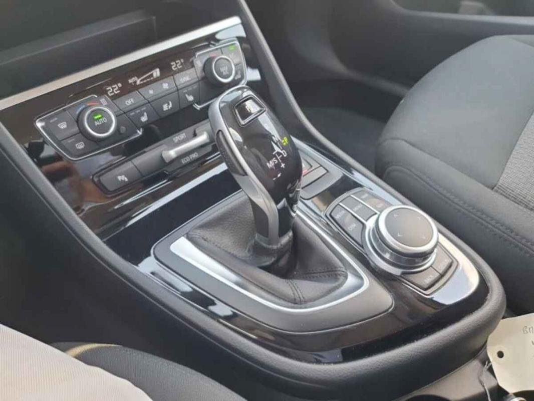 BMW Serie 2 - Photo 14