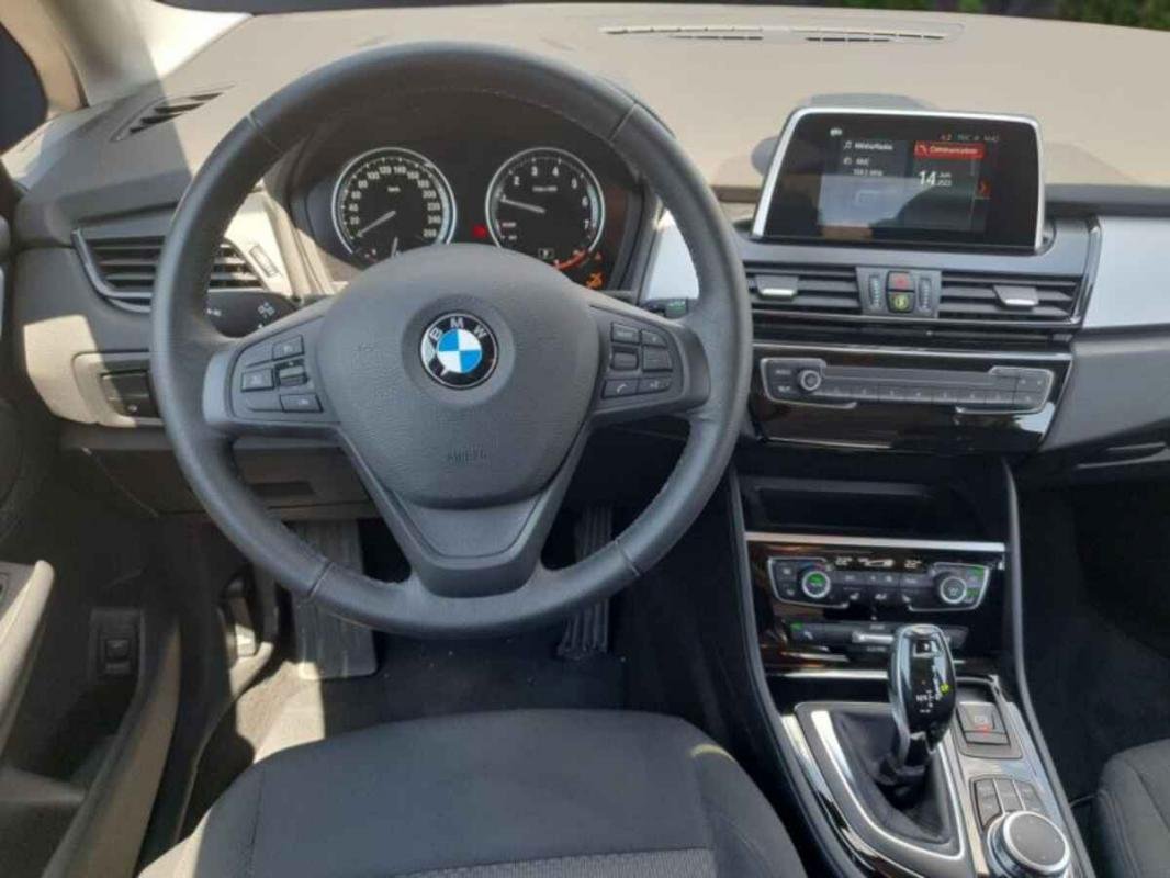BMW Serie 2 - Photo 9