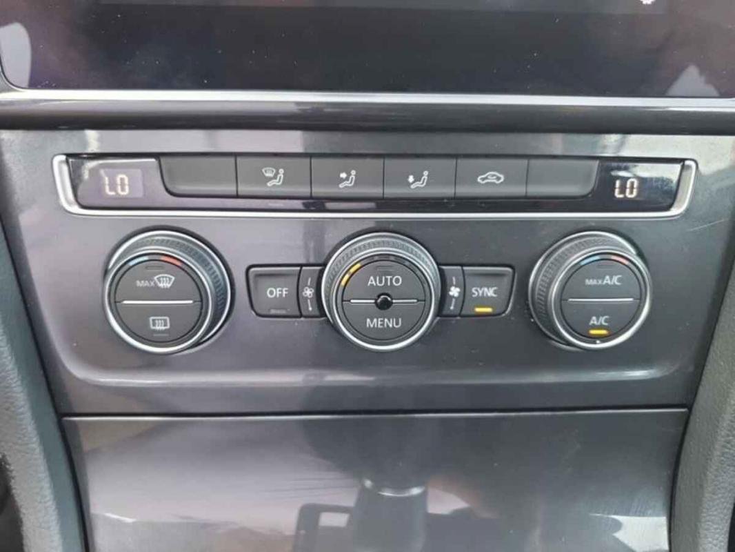 Volkswagen Golf - Photo 11