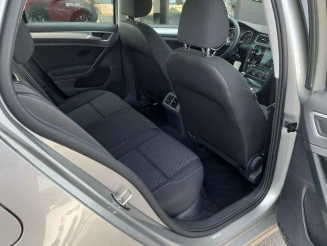 Volkswagen Golf - Photo 19