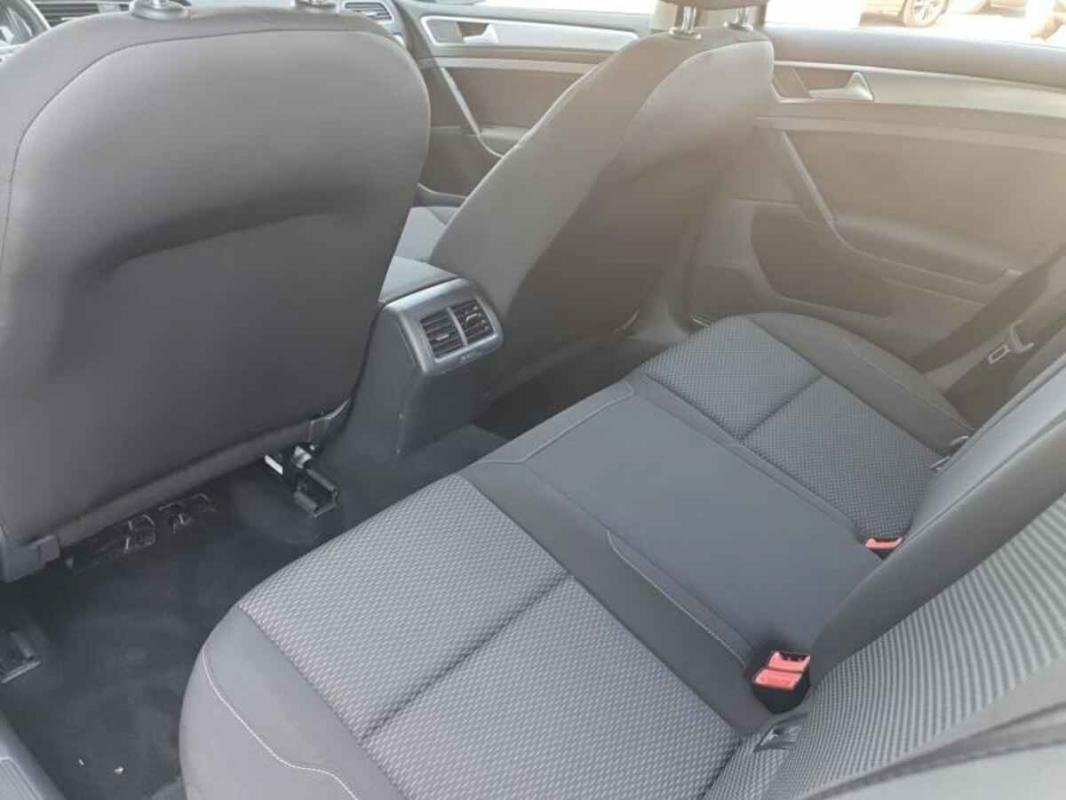 Volkswagen Golf - Photo 20
