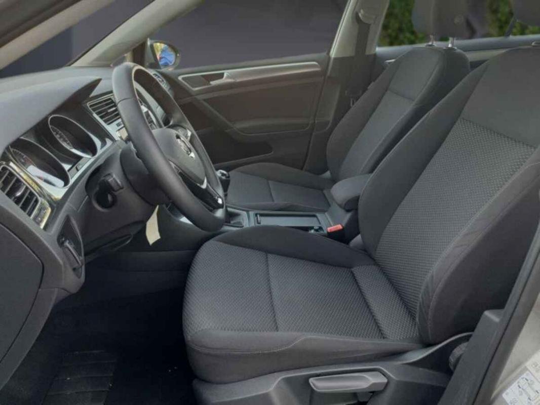 Volkswagen Golf - Photo 6