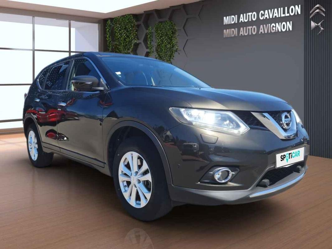 Nissan X-Trail - Photo 2