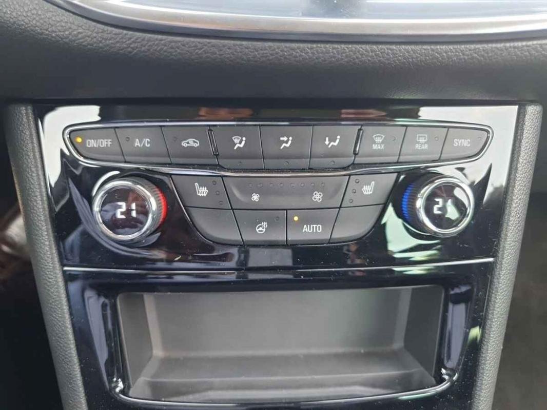 Opel Astra - Photo 12