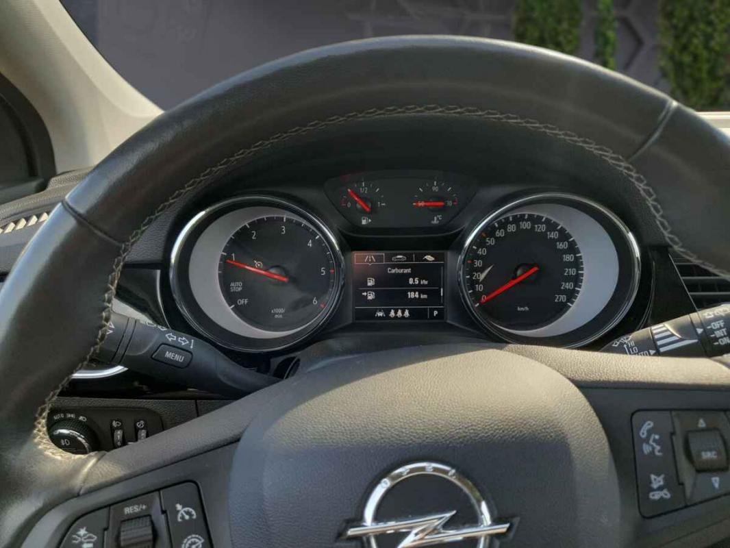Opel Astra - Photo 18