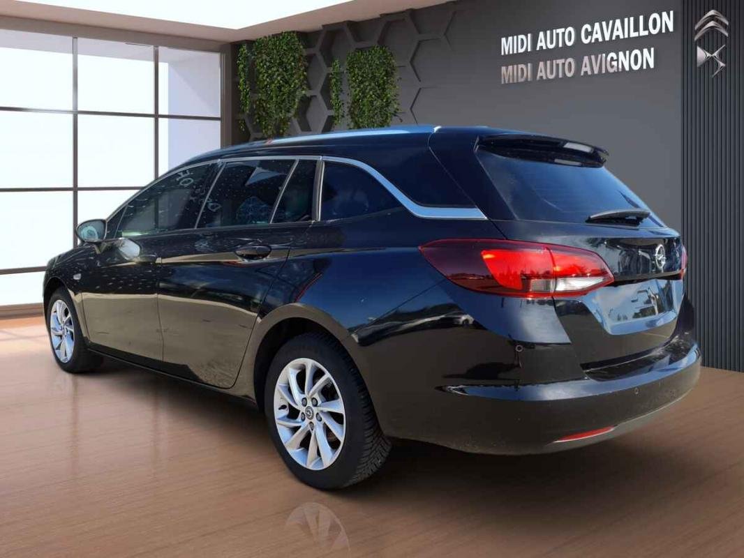 Opel Astra - Photo 4