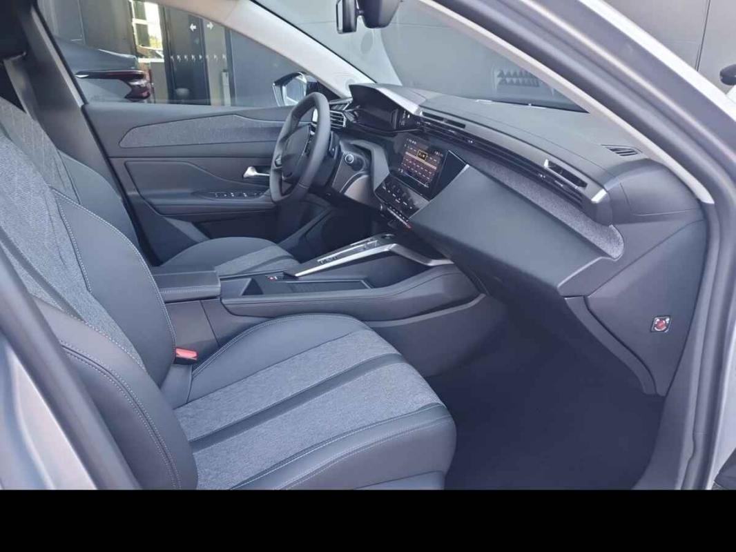 Peugeot 408 - Photo 19