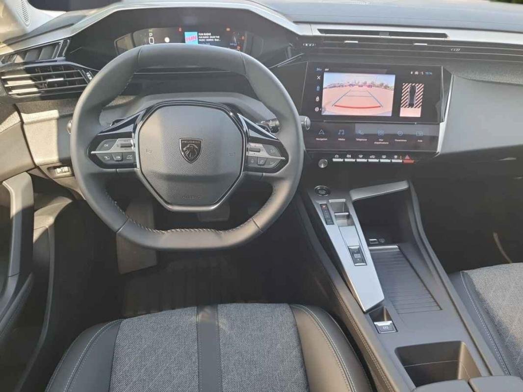 Peugeot 408 - Photo 8