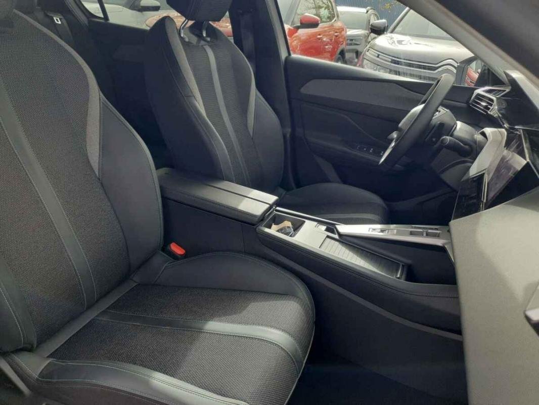 Peugeot 308 - Photo 24