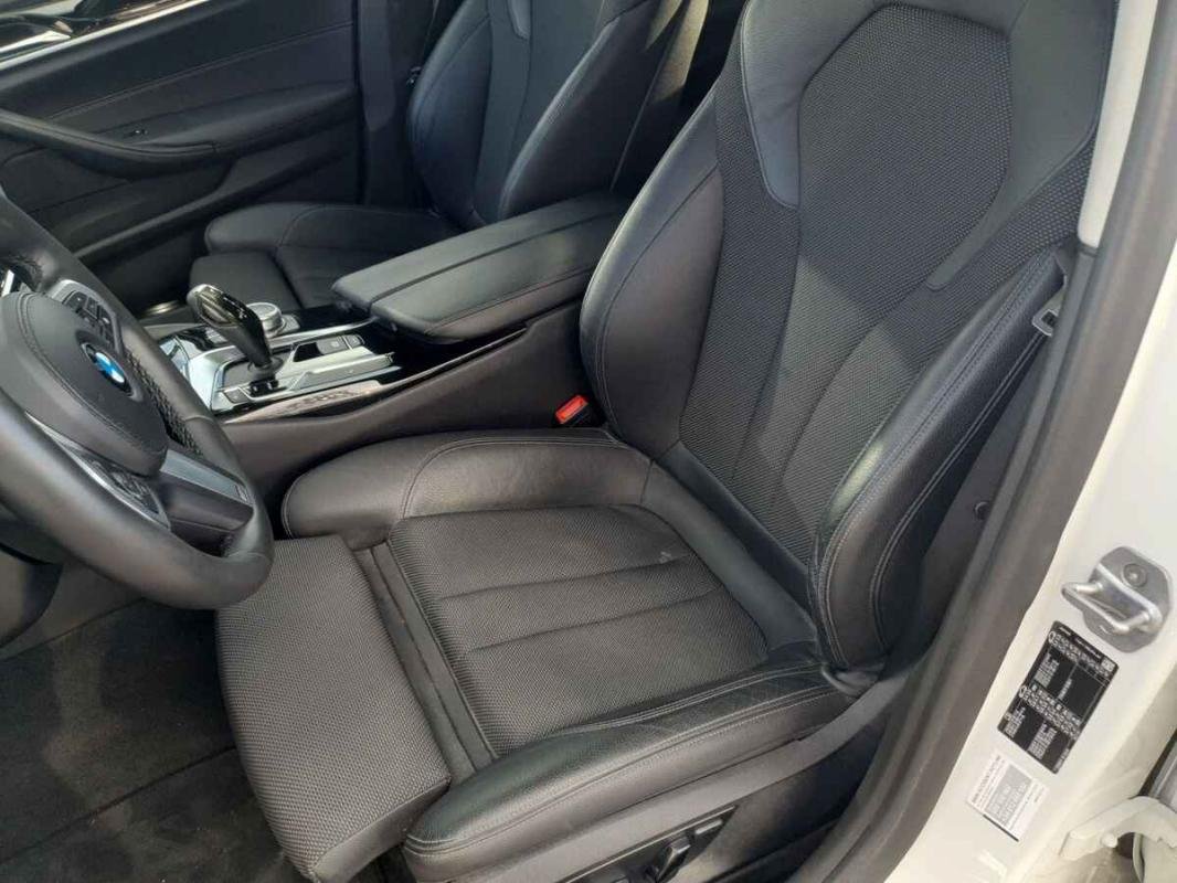BMW Série 5 - Photo 22