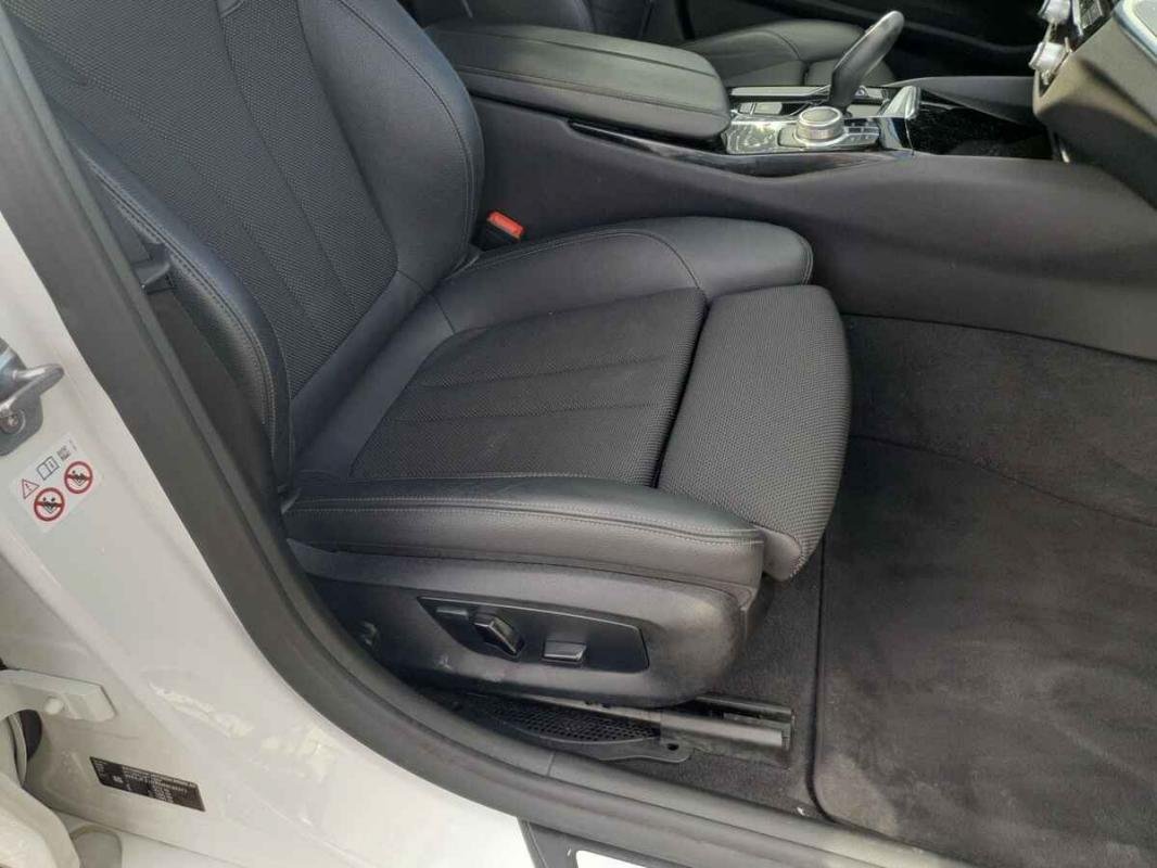 BMW Série 5 - Photo 23