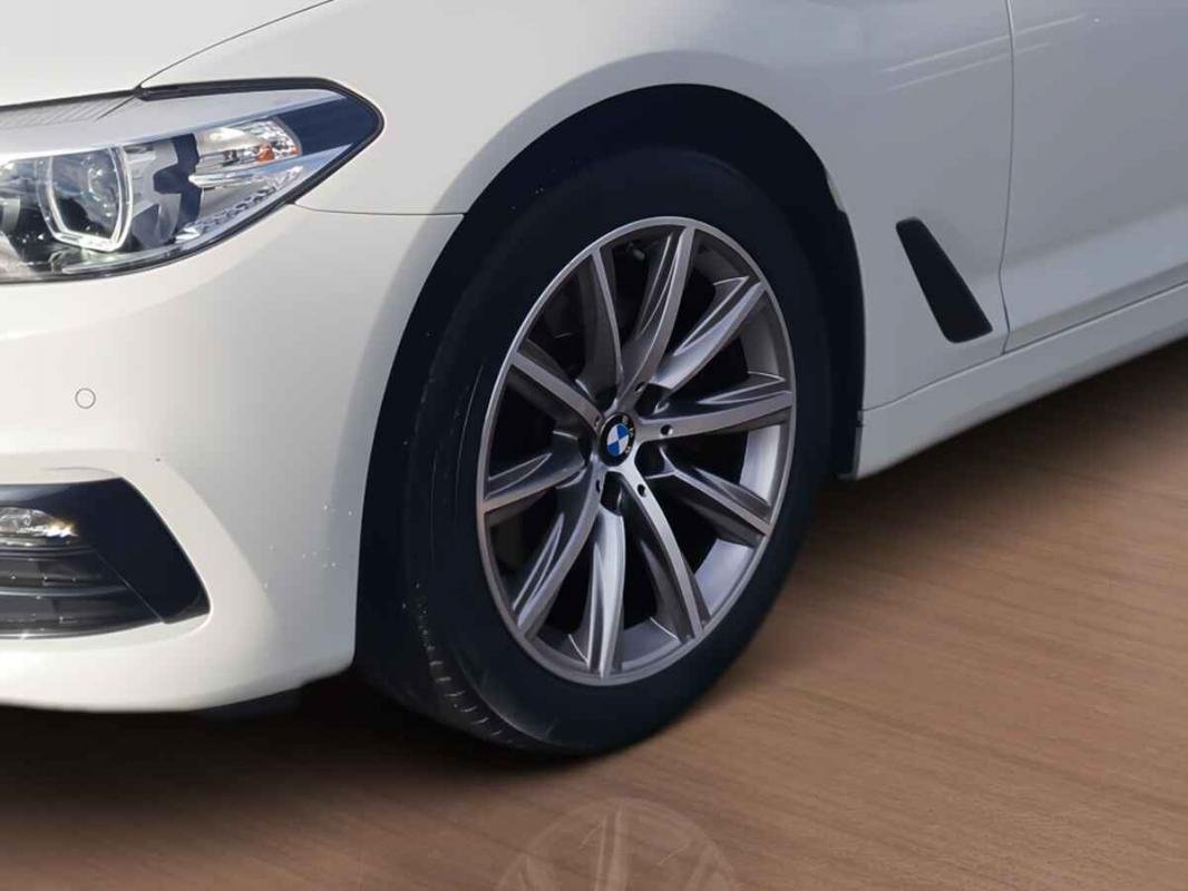 BMW Série 5 - Photo 29