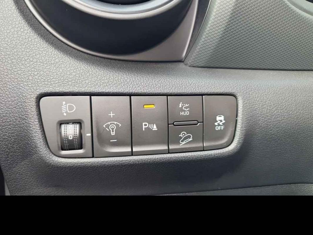 Hyundai Kona - Photo 25