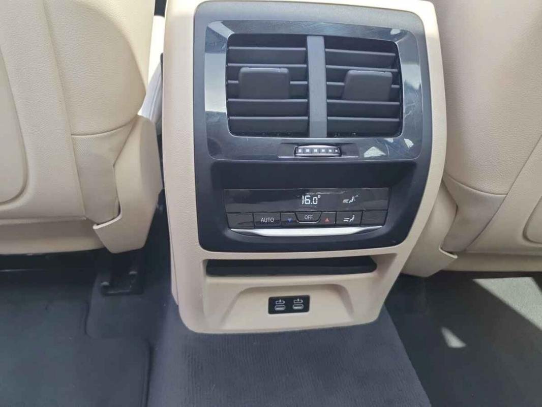 BMW X3 - Photo 17