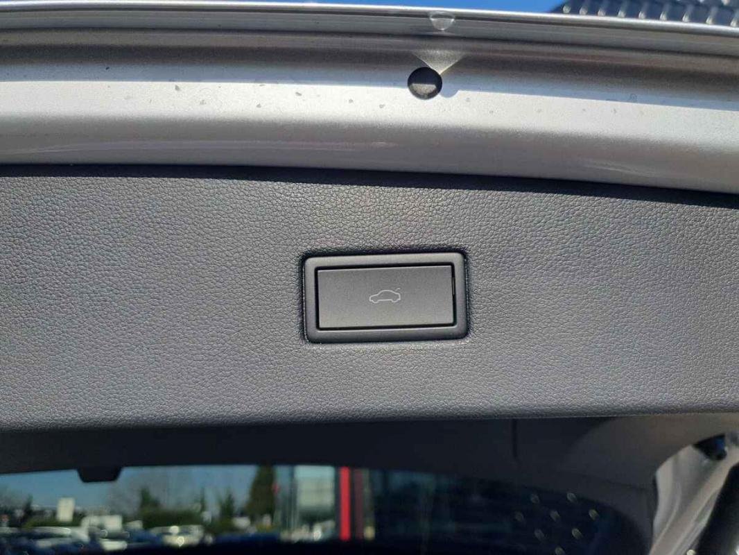 Volkswagen Tiguan - Photo 18