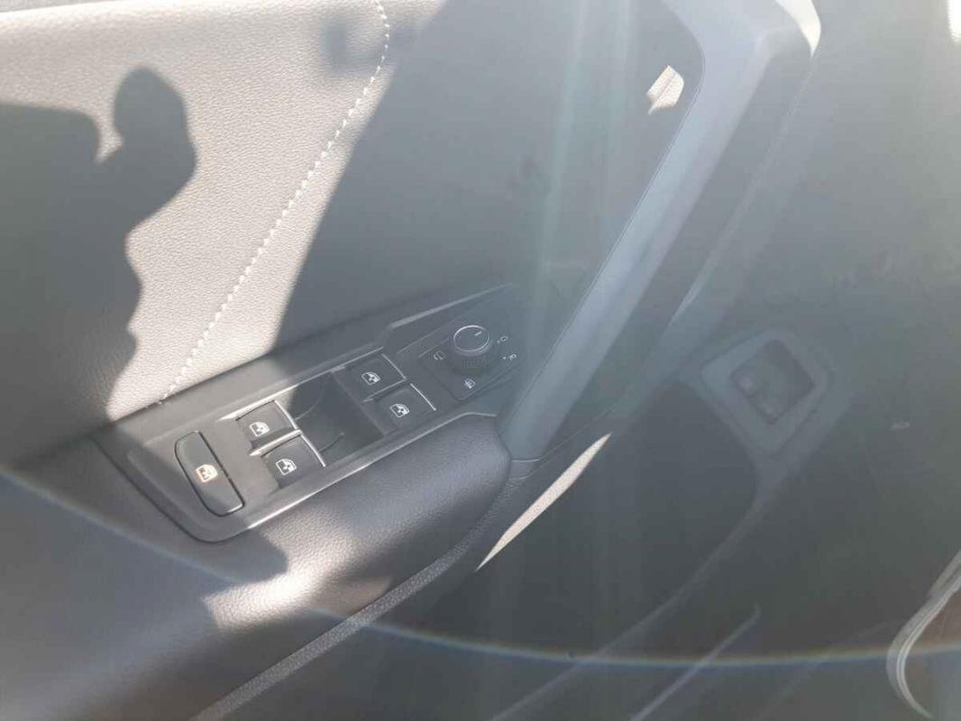 Volkswagen Tiguan - Photo 29