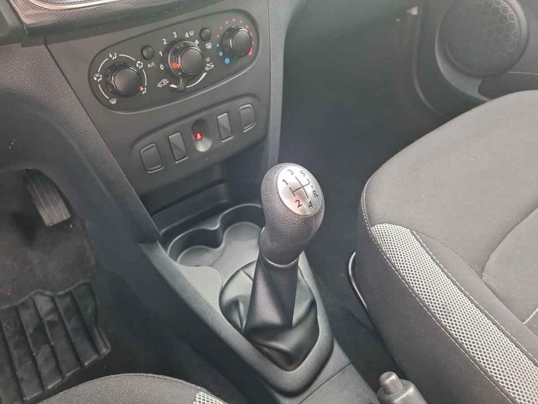Dacia Sandero - Photo 11