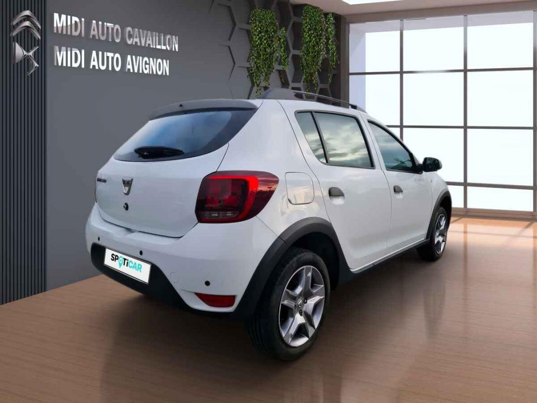 Dacia Sandero - Photo 2