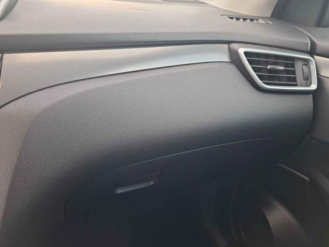 Nissan Qashqai - Photo 20