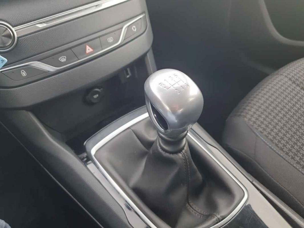 Peugeot 308 - Photo 13