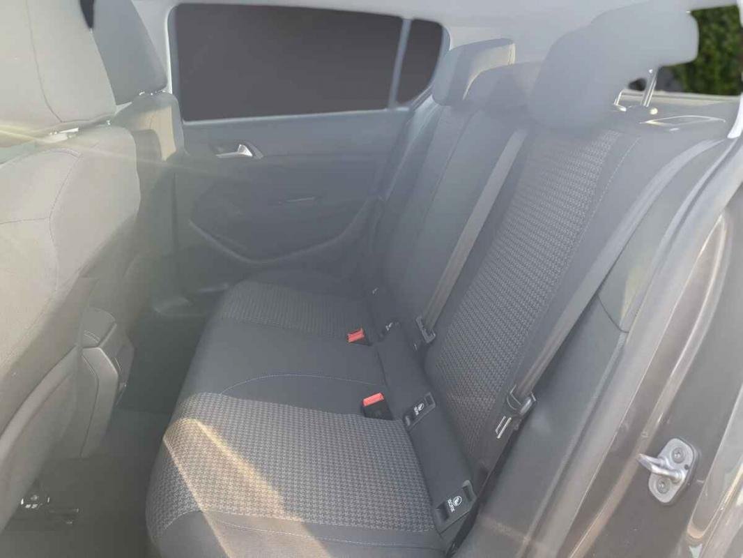 Peugeot 308 - Photo 8