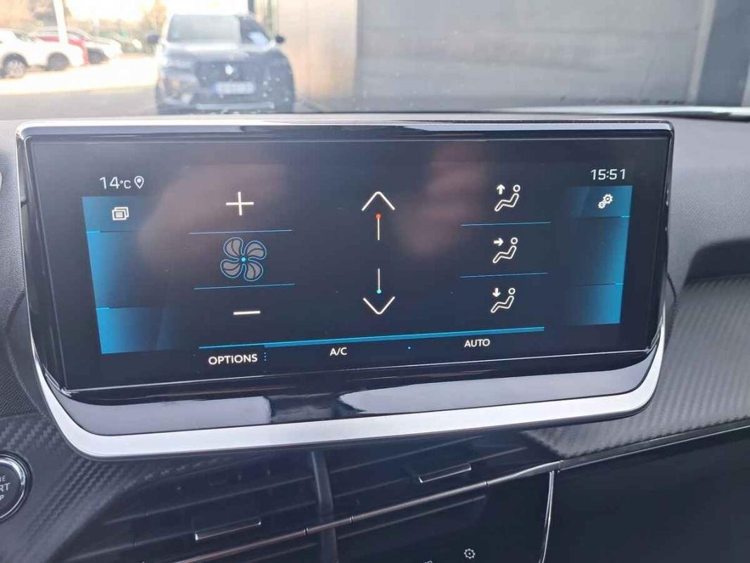 Peugeot 2008 - Photo 13