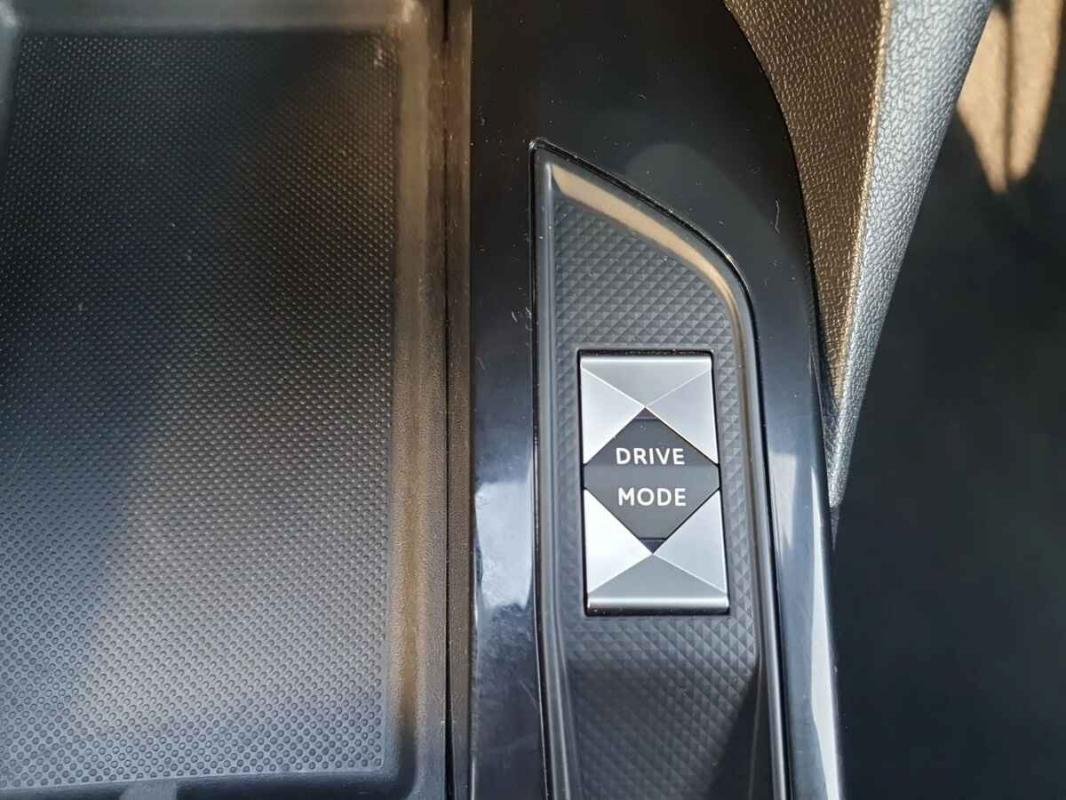 DS DS 3 Crossback - Photo 19